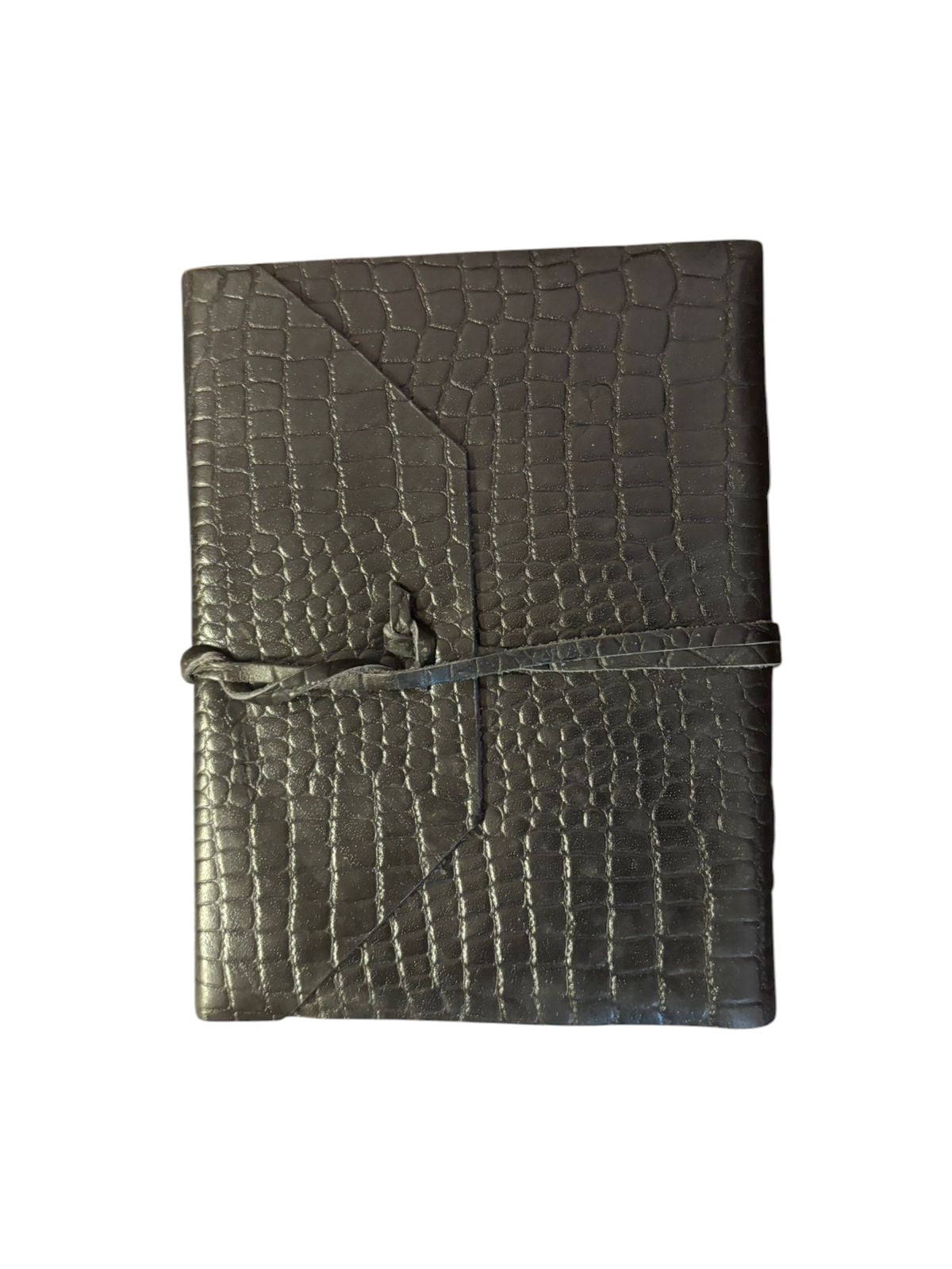 Handmade Leather Journal Notebook 6x8 Inch – Vintage Embossed Leather Diary with Lined Pages & Wrap Closure (Black)