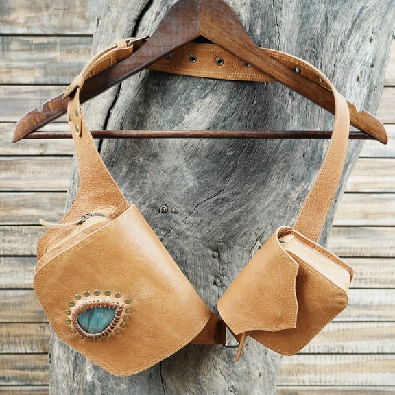 Handmade Leather Waist Belt with Swing Clasp, Adjustable, Light Brown