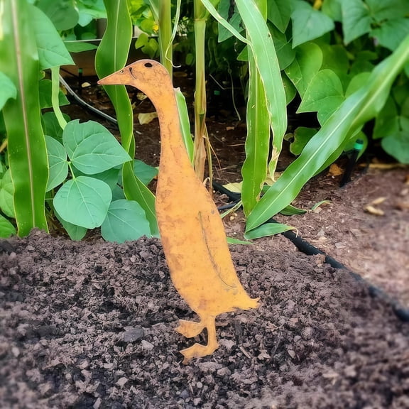 Handmade Metal Garden Art Rusty Animals Statues Garden Stake, Heavy‑Duty Steel Retro Cat Sculpture Ornaments Yard Art Outside for Lawn Yard, Walkway Fence (Duck)