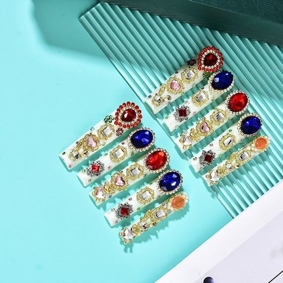 Handmade Press on Nails  with Heart Rhinestones  Reusable Fake Nails Square Nail M