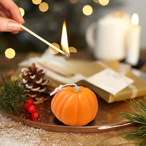 Handmade Pumpkin Shaped Scented Candle, Fall Harvest Aromatherapy Wax Candle, Halloween Thanksgiving Table Decor Mini Candle Gift for Home Party Holiday Favors