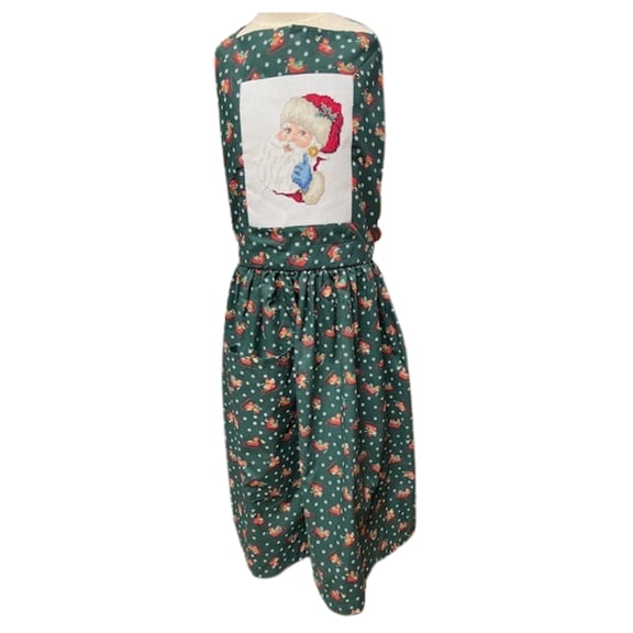 Handmade Santa Sleigh Apron with Cross-Stitch Santa Face – For Home or Restaurant