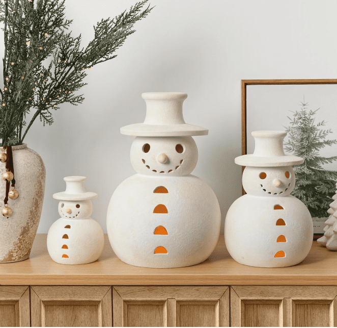 Handmade Snowman,Terracotta Snowman Decor, Christmas Handmade Figurines Decorations, White Clay Winter Decor for Holiday Table Ornaments, Rustic Unique Style for Home Indoor & Outdoor