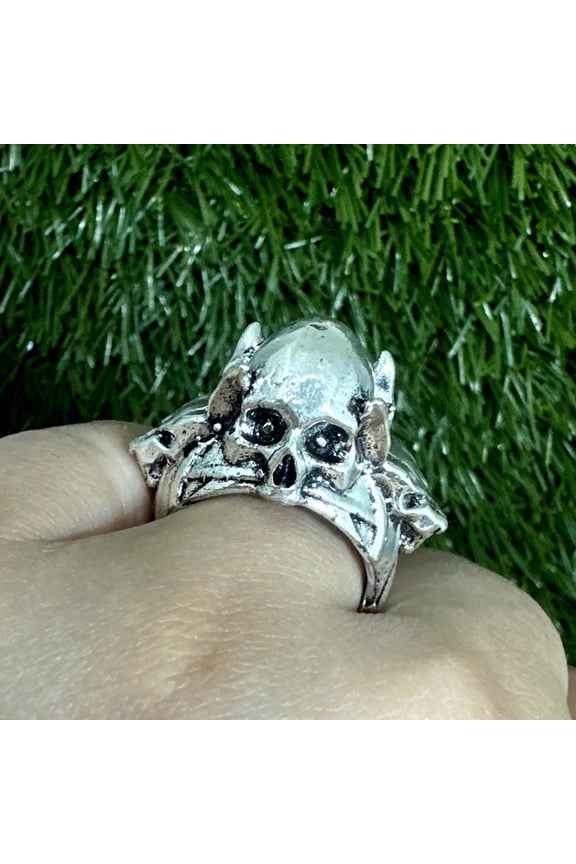 Handmade Sterling Silver Skull Ring: Gothic Wolf & Leaf Design