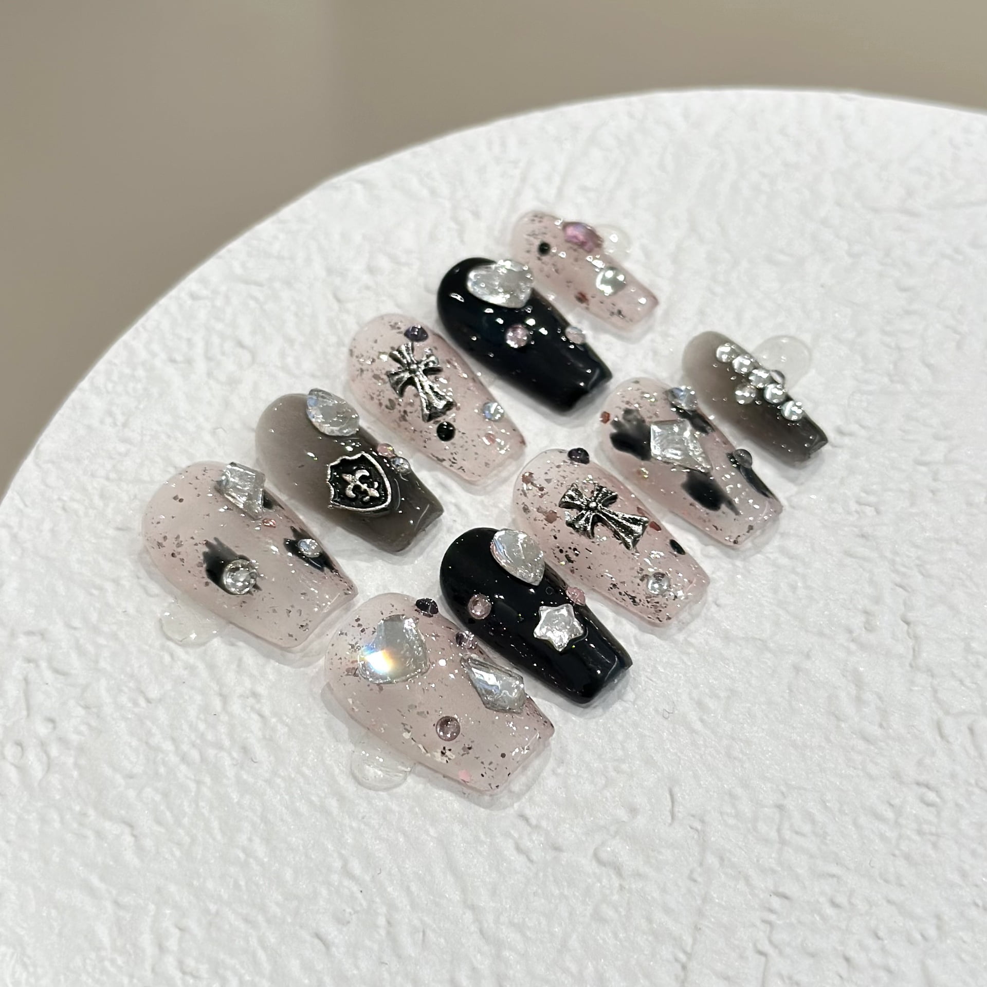 Handmade Wearing Nail Transparent Pink Crowe Heart Nail Patch Short Star Love Diamond Removable Phototherapy Nail Finished Product