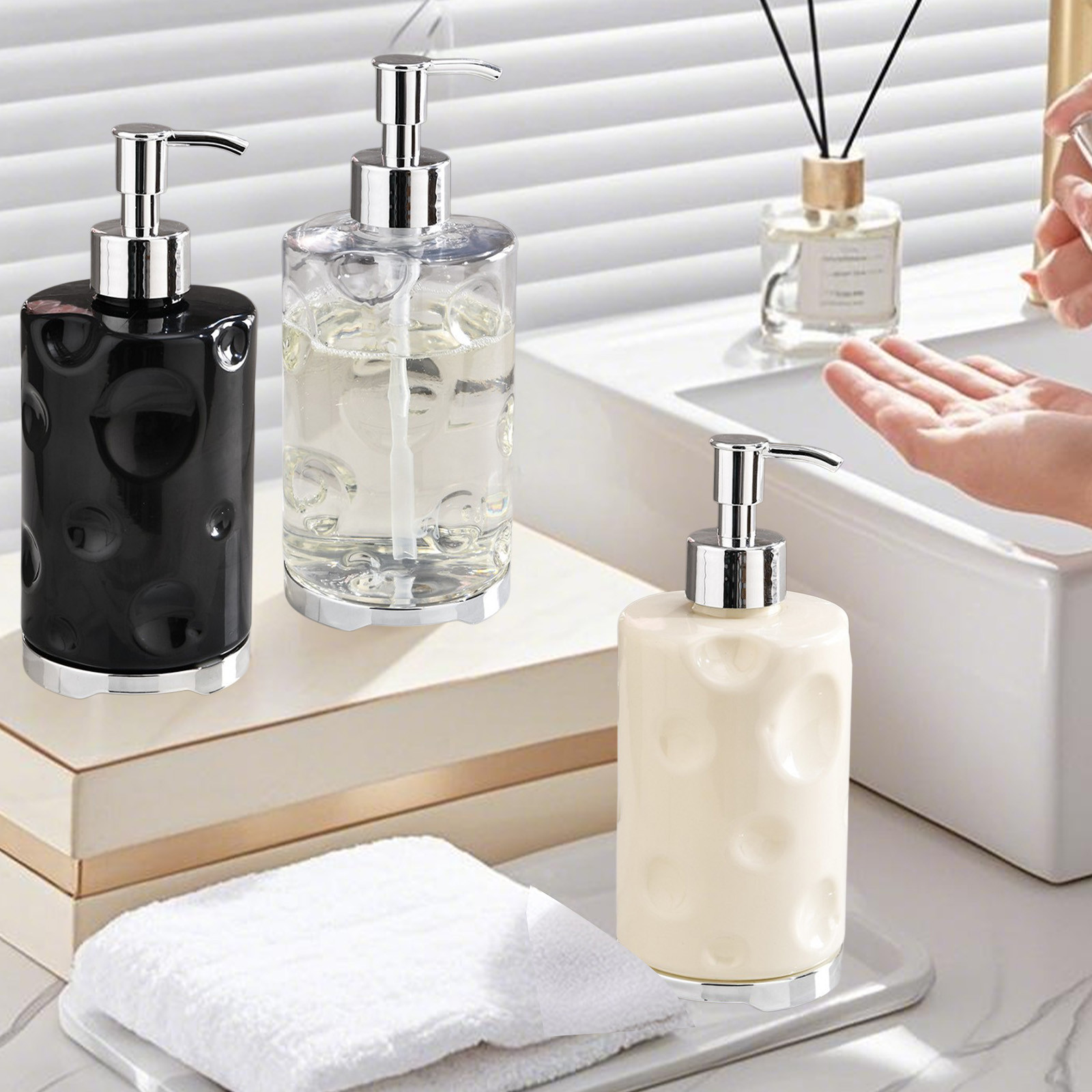 Hands Sanitizer Dispenser,420ml Refill Bottle,Wall-Mounted,Counter Stands,Modern Sleek Design for Home/business,Automatic Pump Dispensing,Travel/laundry Room Supplies|Plastic,Black,NCHKUN