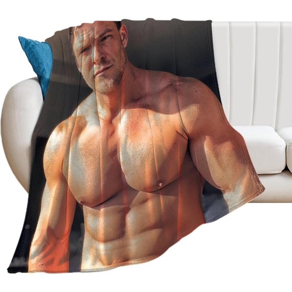 Handsome #1 Alan Ritchson Blanket Super Soft Throw Blanket Silky Flannel Lightweight for Sofa, Bed Blanket All Season Use 40"*50" (100 * 130cm)