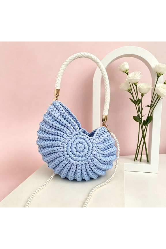 Handwoven Shell Tote Bag with Chain Strap, Large Capacity Bohemian Beach Handbag for Women, Beige Summer Travel Bag Blue
