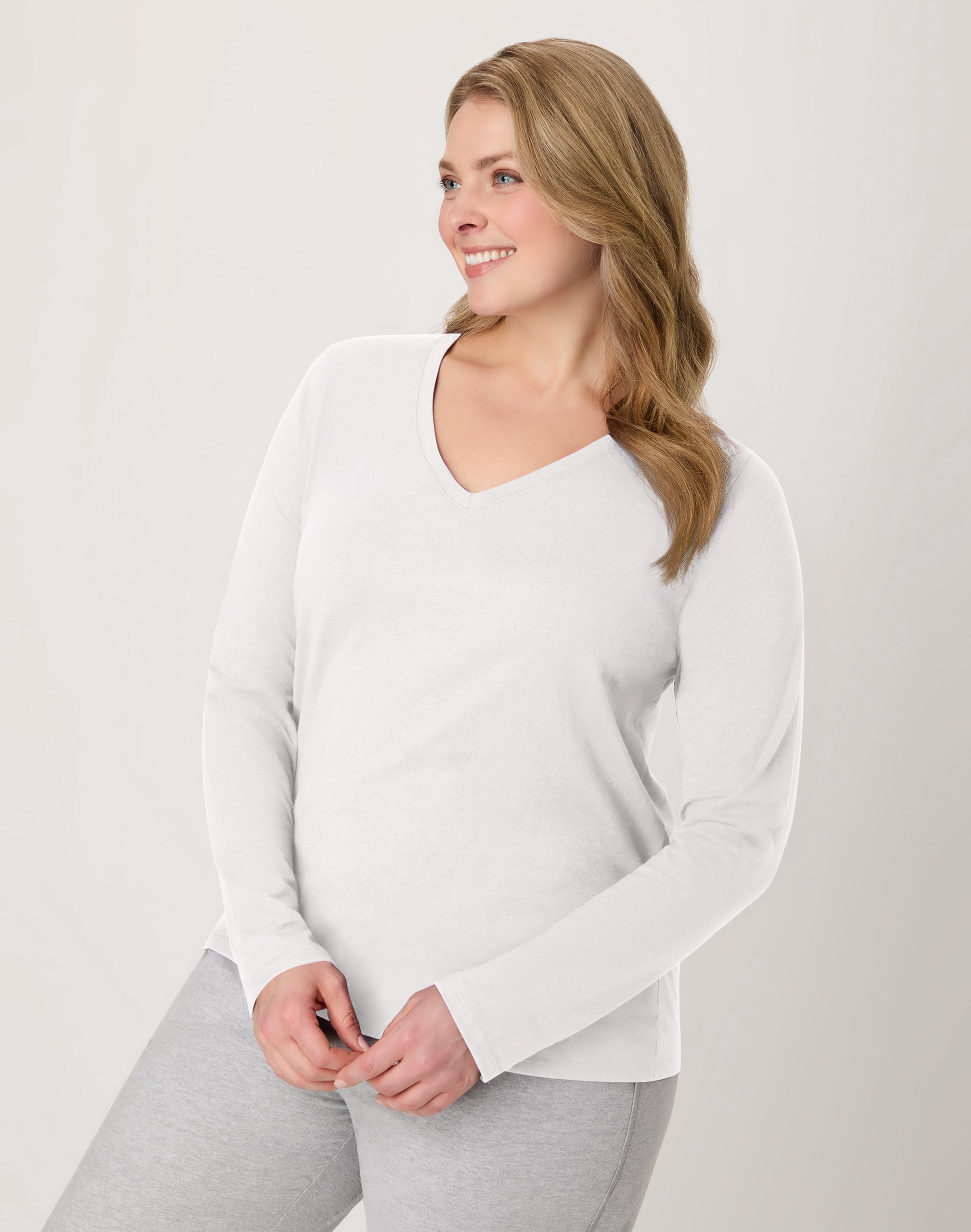 Hanes Women's Long Sleeve Cotton V-Neck T-Shirt White L