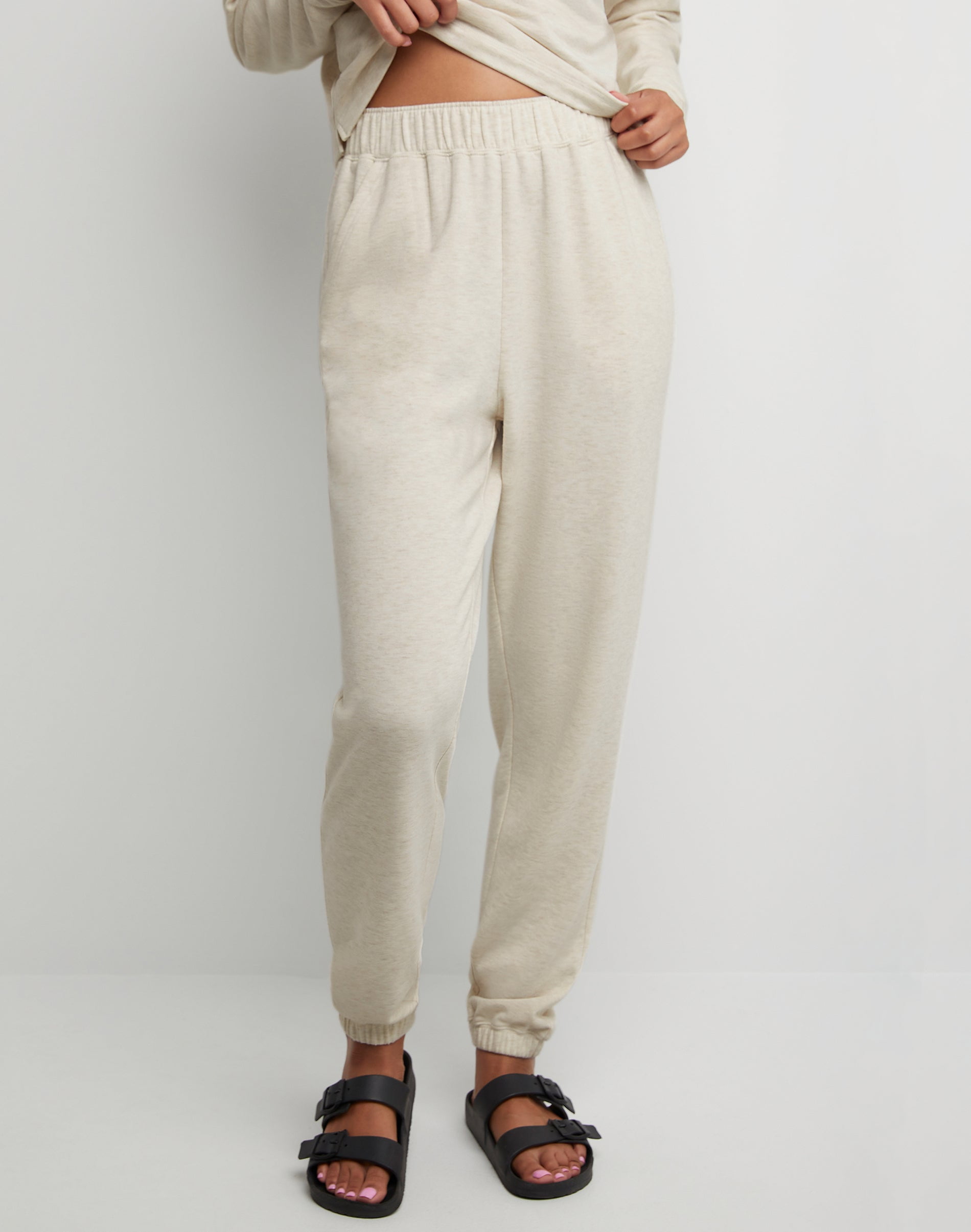 Hanes Originals Women's Soft Brushed Fleece Joggers, 29" Wheat Heather M