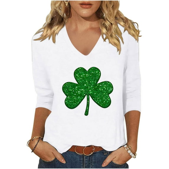 HaoXianJian St Patricks Day Shirts for Women V-Neck 2025 Casual 3/4 Sleeve Irish Glitter Shamrock Graphic T-shirt Green Saint Patty's Tunic Tops Plus Size 4X 5X