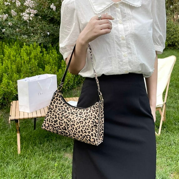 HaoXianJian Womens Shoulder Bag Phone Purses for Women Leopard Print Bags Trendy Women's Waisted Pack Lightweight Backpack Underarm bag