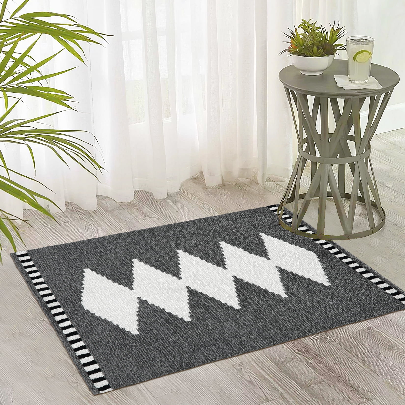 Haperlare Area Rug 2’x 3’ Modern Abstract Rug for Living Room Entryway