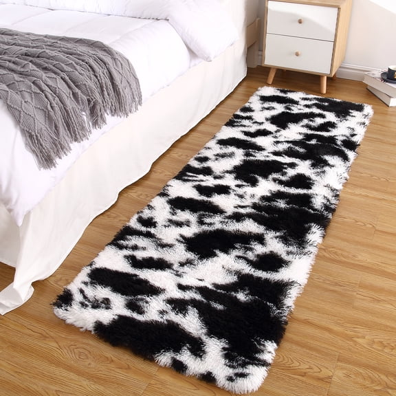 Haperlare Fluffy Runner Rug 2' x 6' Faux Fur Rugs Non-Shedding Carpet for Entrance Kitchen Bedroom Soft Shaggy Rug Anti-Slip Floor Cover Fuzzy Rugs