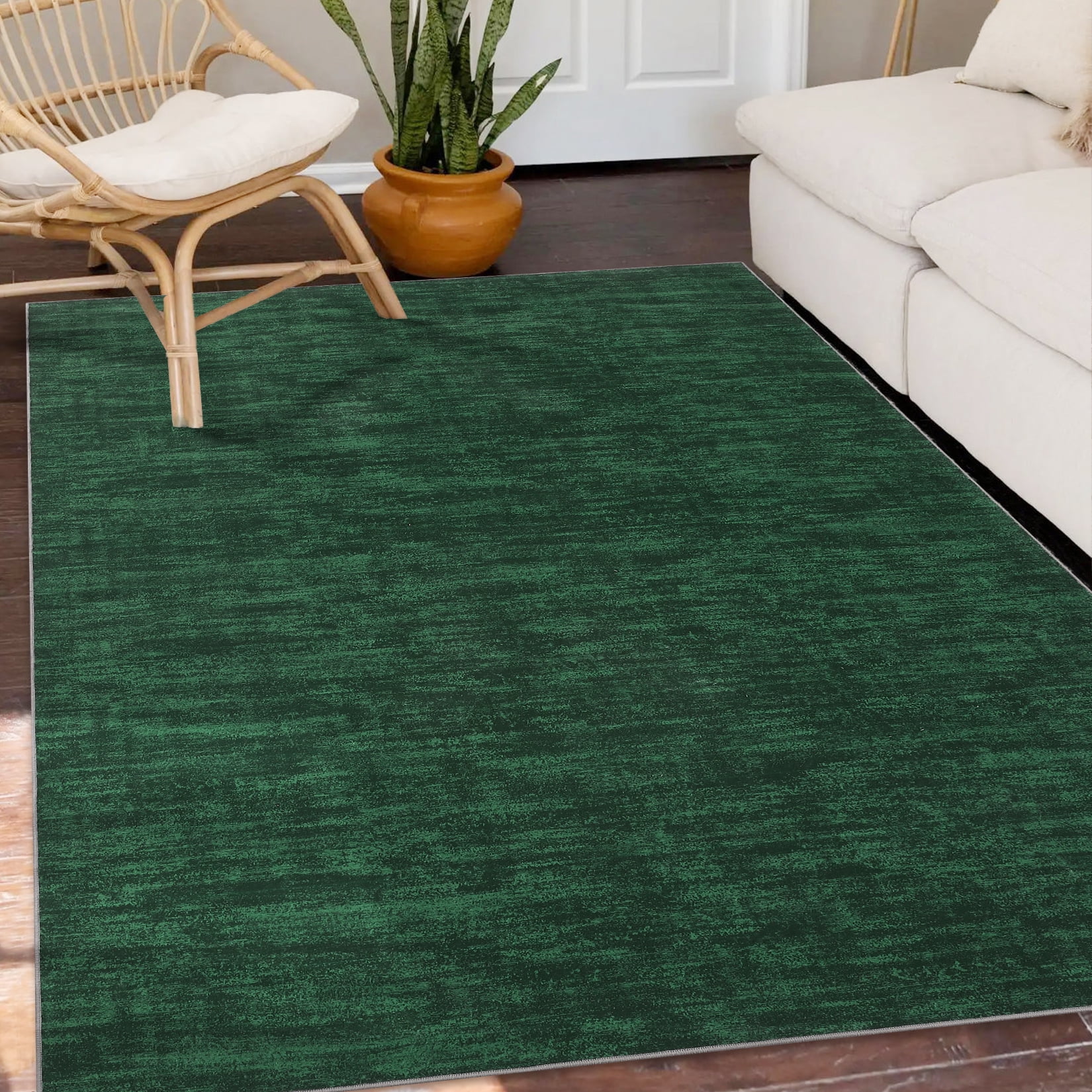 Reversible Emerald Solid Synthetic 4' x 6' Easy-Care Area Rug