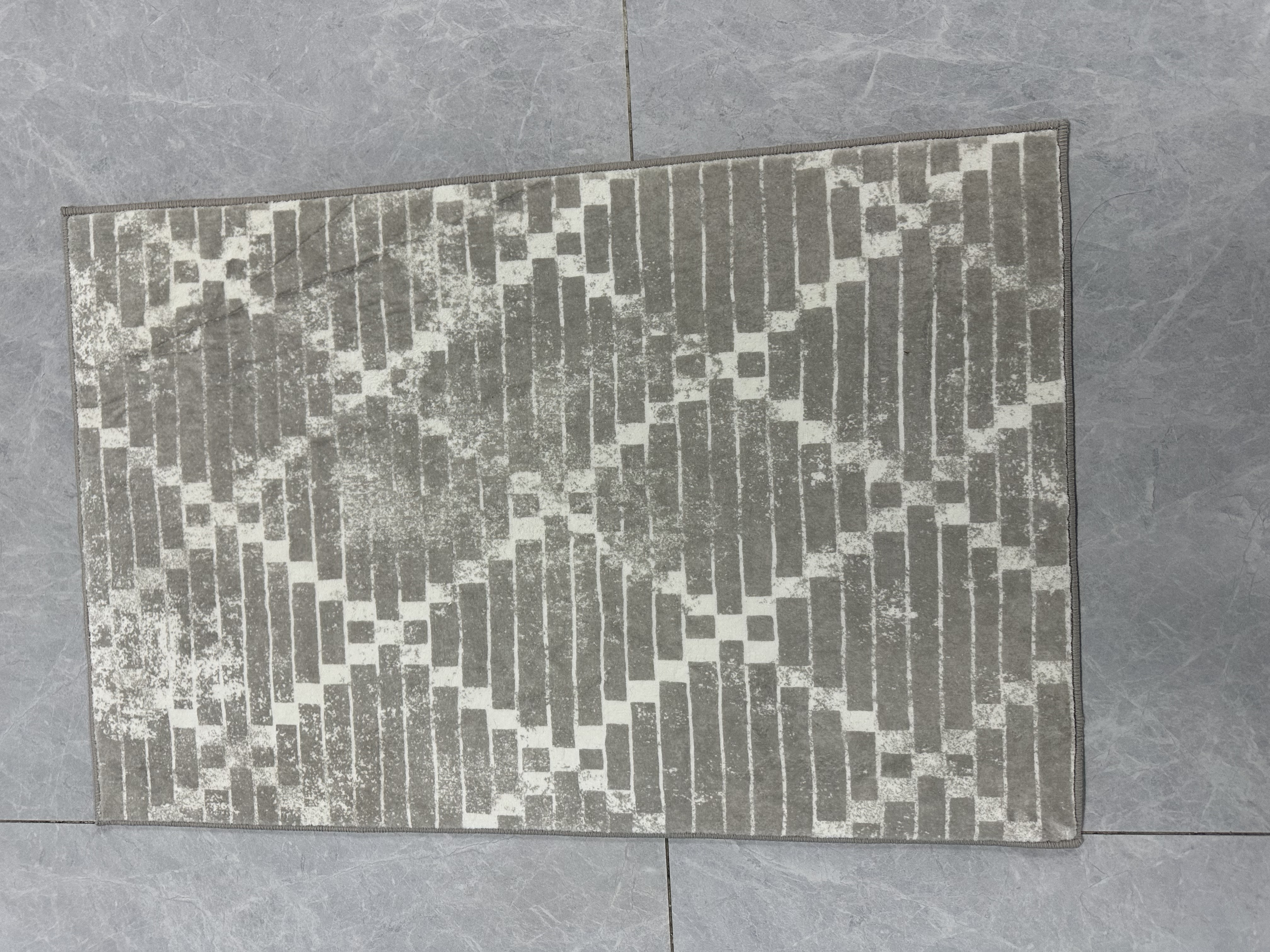 Haperlare Washable Area Rug Modern Geometric Carpet Rug Diamond