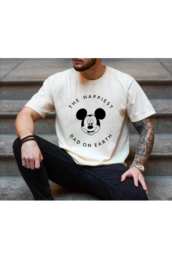 Happiest Dad on Earth Disney Shirt, Disney Trip Dad Shirt, Fathers Day Gift, New Dad Disney Shirt, ,Disney Shirt for men