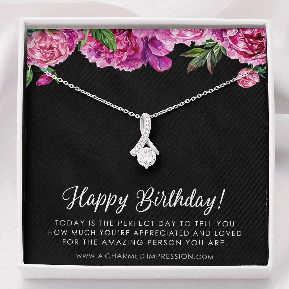 Personalised Birthday Gift For your Girlfriend, Birthday Gift Hamper,  बर्थडे गिफ्ट बॉक्स, जन्मदिन उपहार की टोकरी - Choco Manualart, New Delhi |  ID: 2852528505773