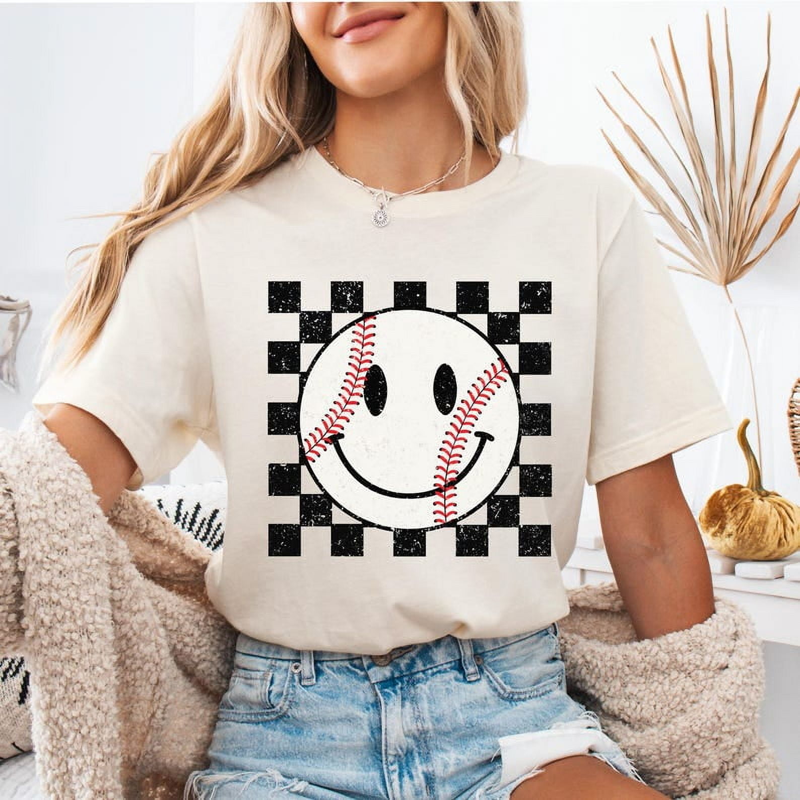Happy Face Checkered Baseball T-Shirt, Retro Baseball Mom Tee, Game Day Shirt for Women, Sports Fan T-Shirt