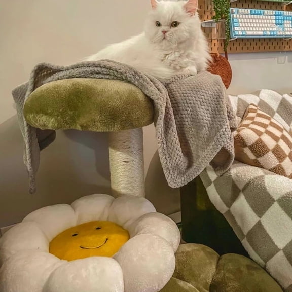 Happy & Polly Four-Leaf Clover Plush Cat Tree for Adult Kittens with Charm, 35in, Green, Large