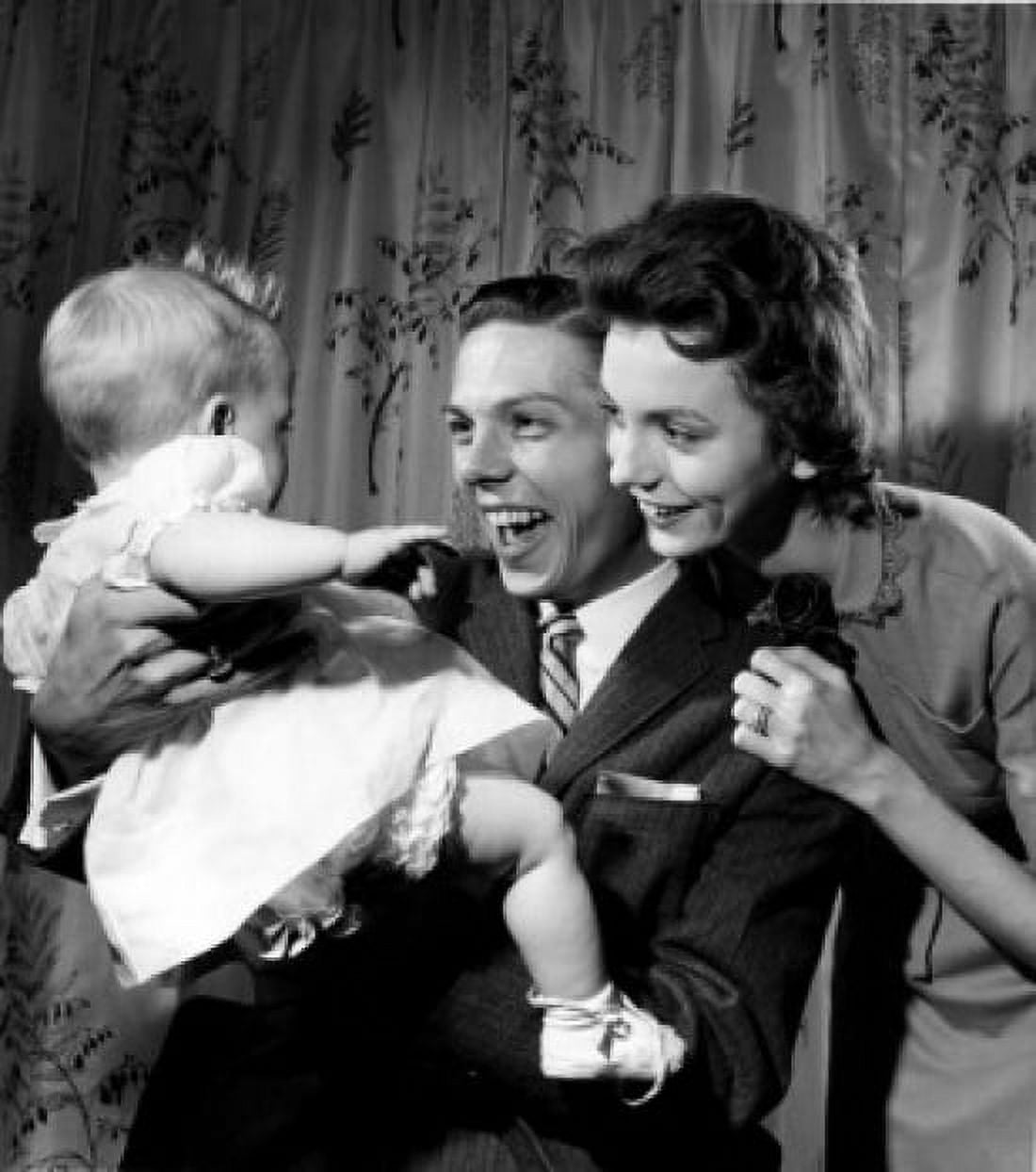 Happy parents with baby girl Canvas Art -  (18 x 24)