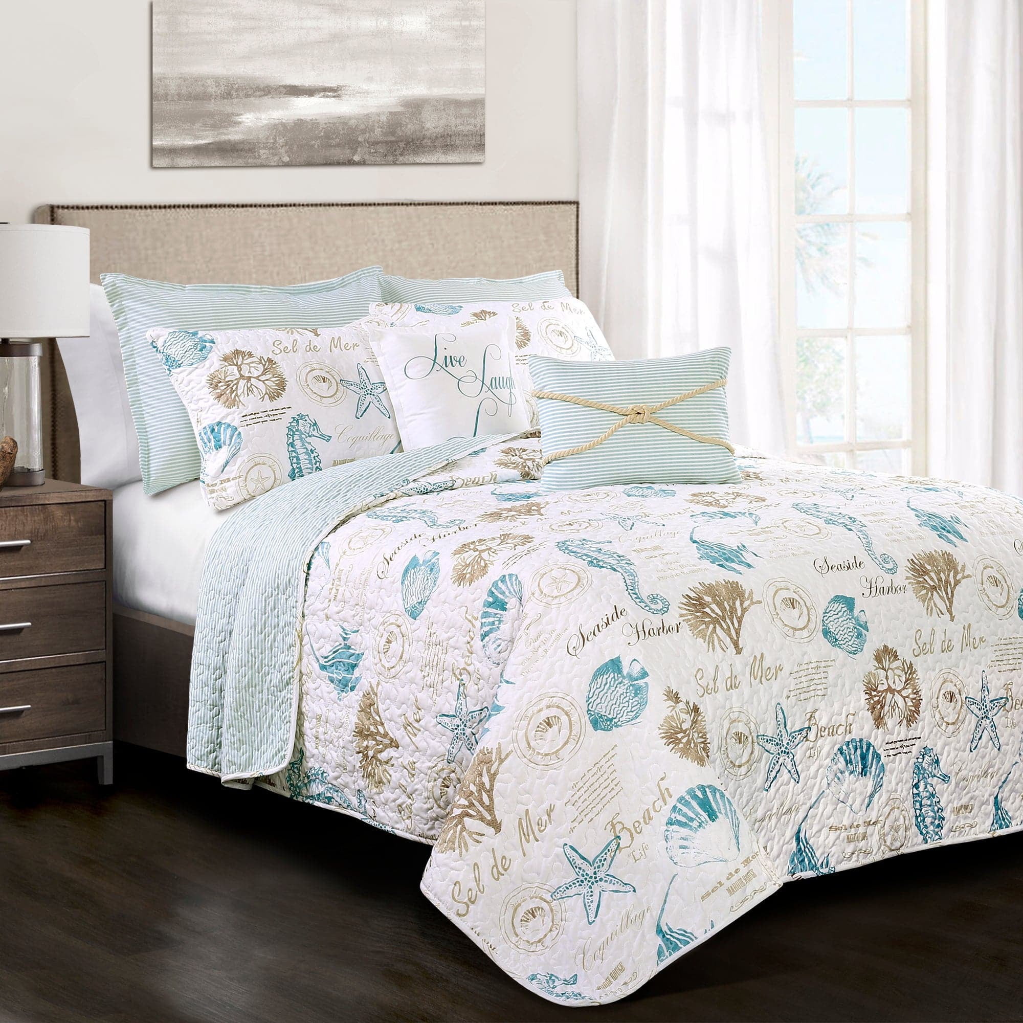 Blue and White Coastal Reversible Microfiber Full Quilt Set