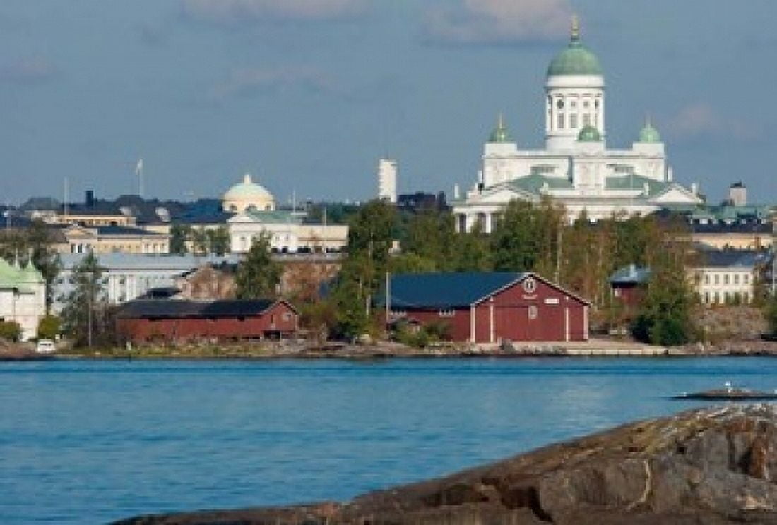 Harbor View Finland Canvas Art - Jaynes Gallery DanitaDelimont (36 x 24)