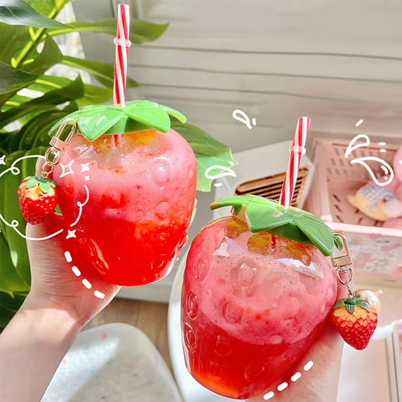 Hariumiu Kitchen 17.5oz Water Bottle Cartoon Food Grade PP Wide Application Strawberry Straw Cup for Home