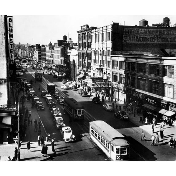 Harlem Thoroughfare On 125Th Street History (36 x 24)