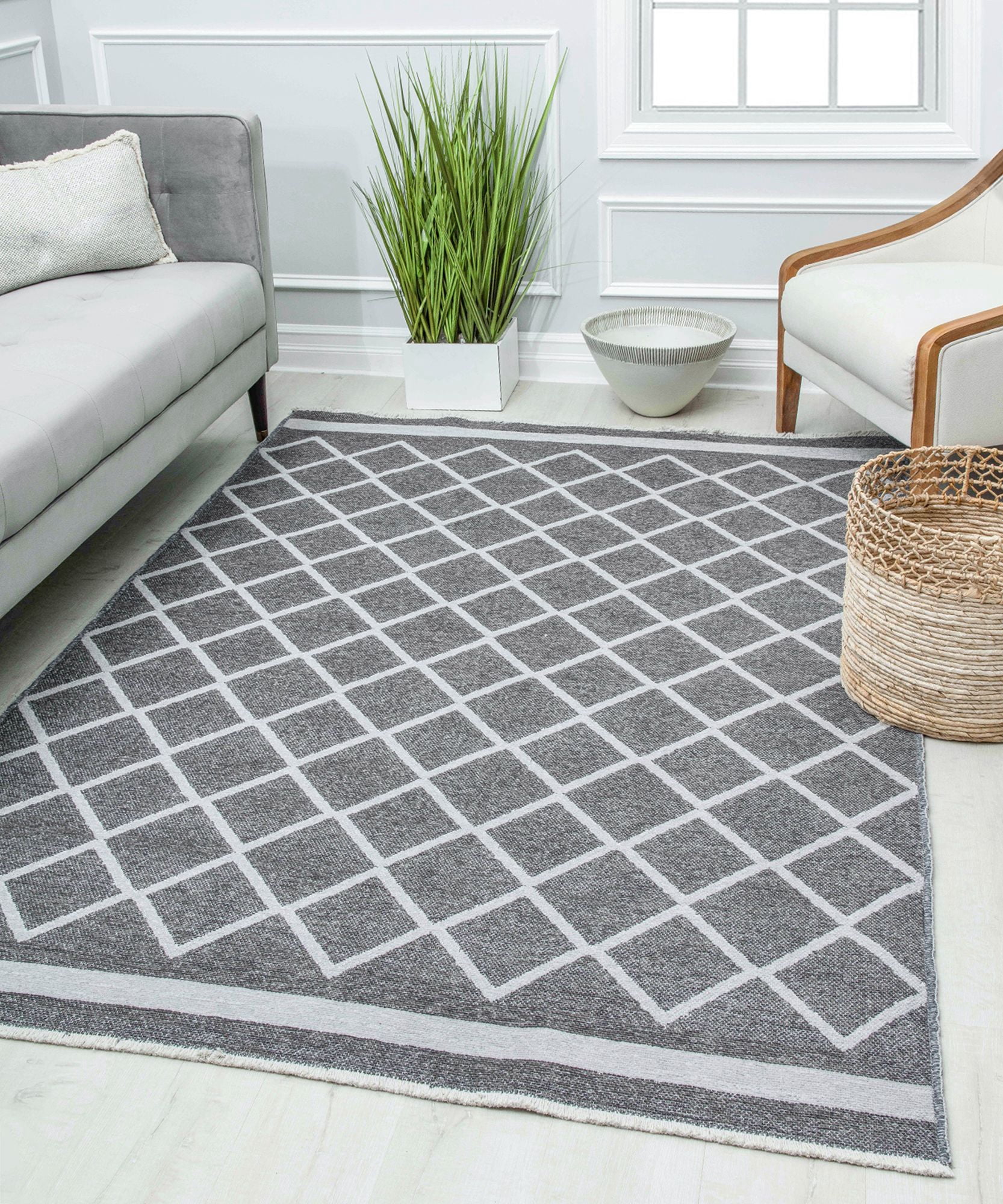 Harley HD10B Imperial Platinum Silver Transitional Vintage Gray Area Rug, 2'6" x 8'
