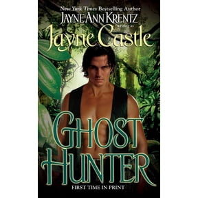 Harmony Novel Ghost Hunter, (Paperback)