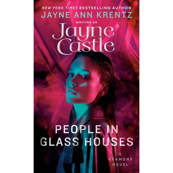 Pre-Owned People in Glass Houses (Mass Market Paperback) 9780593639894