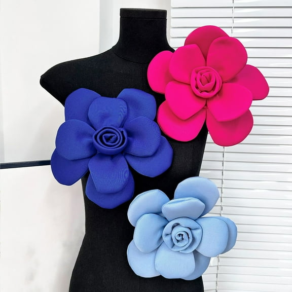 Harmtty Women Handmade Corsage Camellia Flower Brooch Pin Exquisite Floral Corsage for Dress Bag DIY Novel Floral Accessory