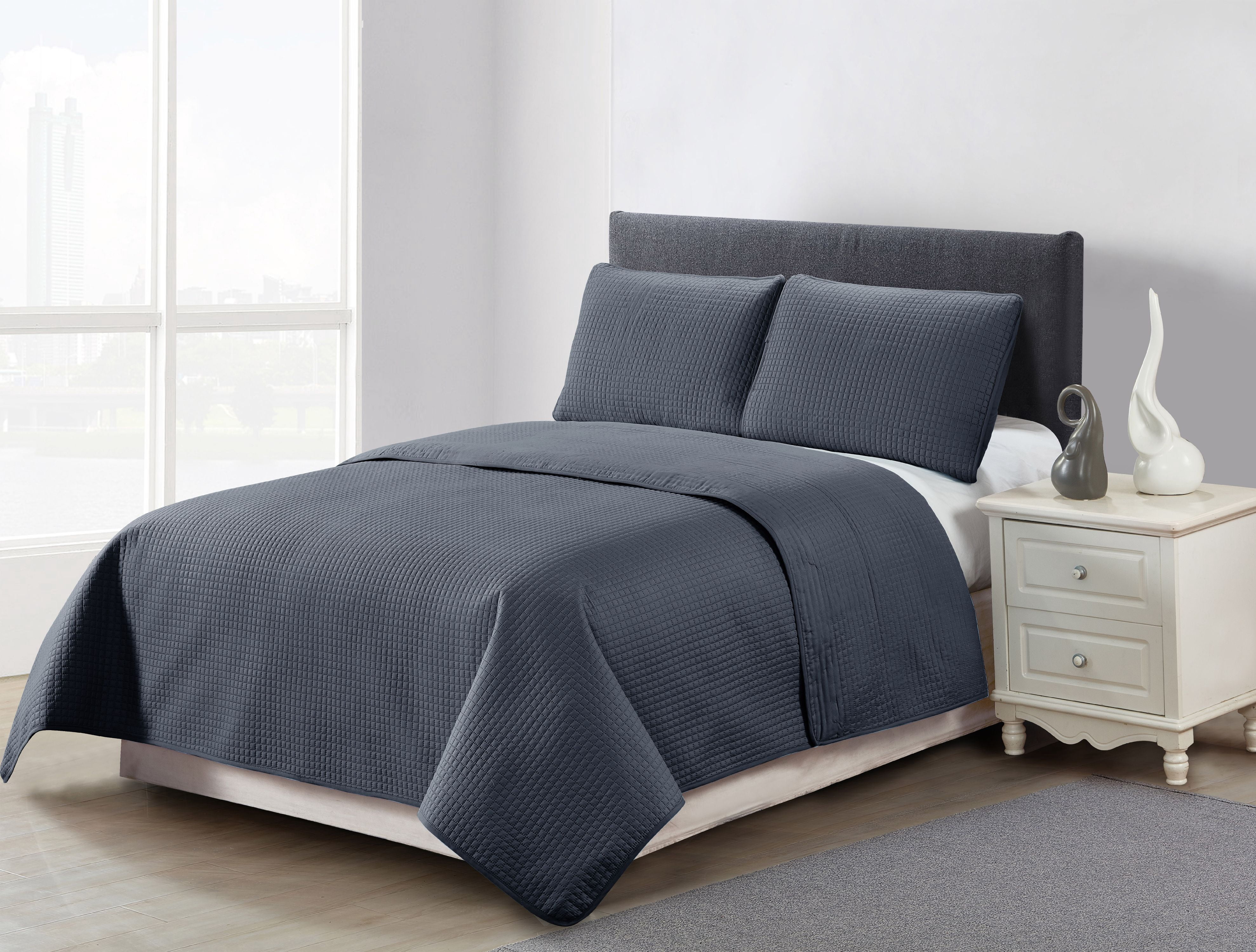 Harper Lane Carter Box Stitch 3-piece Quilt Set Charcoal King