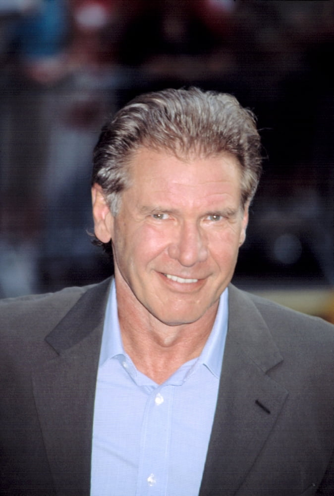 Harrison Ford At Premiere Of K-19 The Widowmaker Canvas Art - (16 x 20)