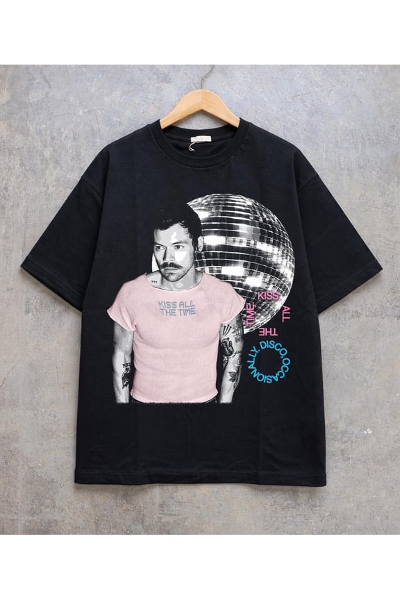 Harry Kiss All The Time, Disco Occasionally Graphic T-Shirt, Music Fan Tee