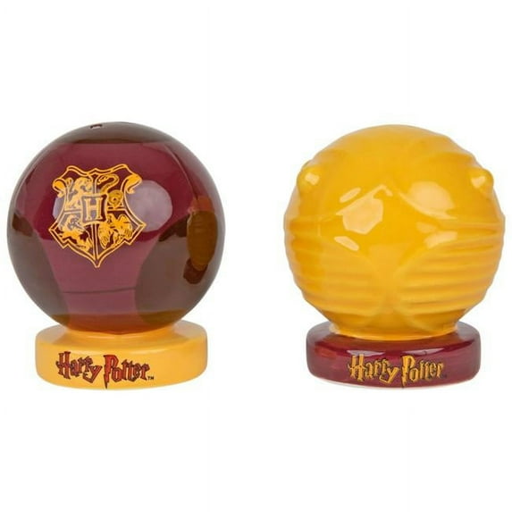 Harry Potter 832349 Harry Potter Quidditch Quaffle & Snitch Ceramic Salt & Pepper Shakers