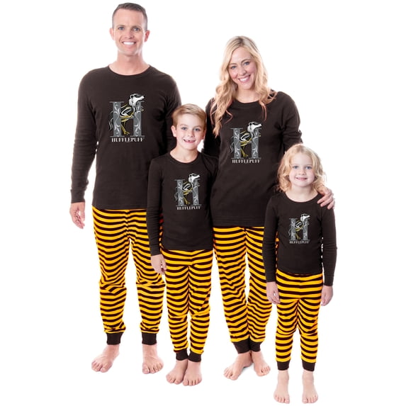 Harry Potter Animals Wizarding World Tight Fit Family Pajama Set