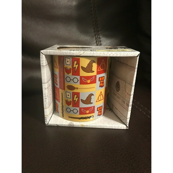 Harry Potter Ceramic Mug By Silver Buffalo 14oz (415ml)