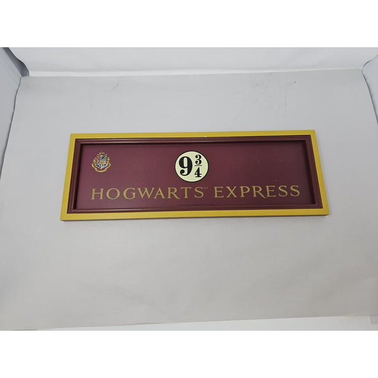 Harry Potter Hogwarts Express Platform 9 3/4 Wooden Sign - Walmart.com