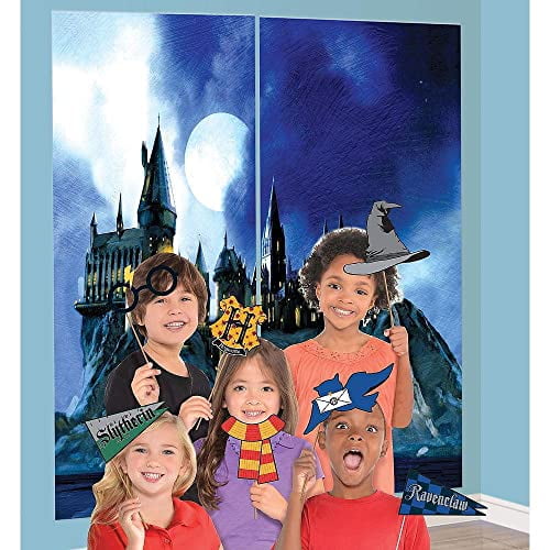 Harry Potter 'Mascots' Wall Poster Decorating Kit w/ Photo Props (15pc)