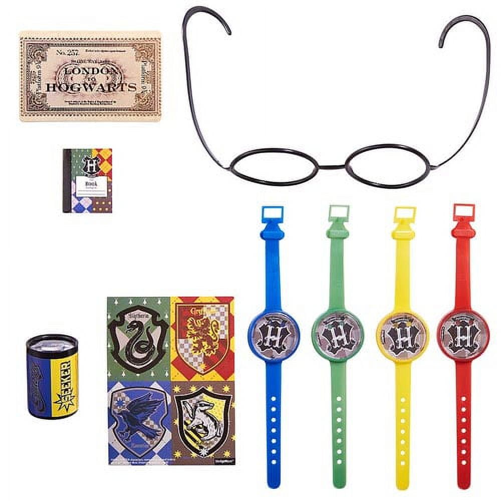 Harry Potter Birthday Party Favors Set - Bundle with 24 Harry Potter Play  Packs | Mini Coloring Books, Stickers, and More for Goodie Bags (Harry