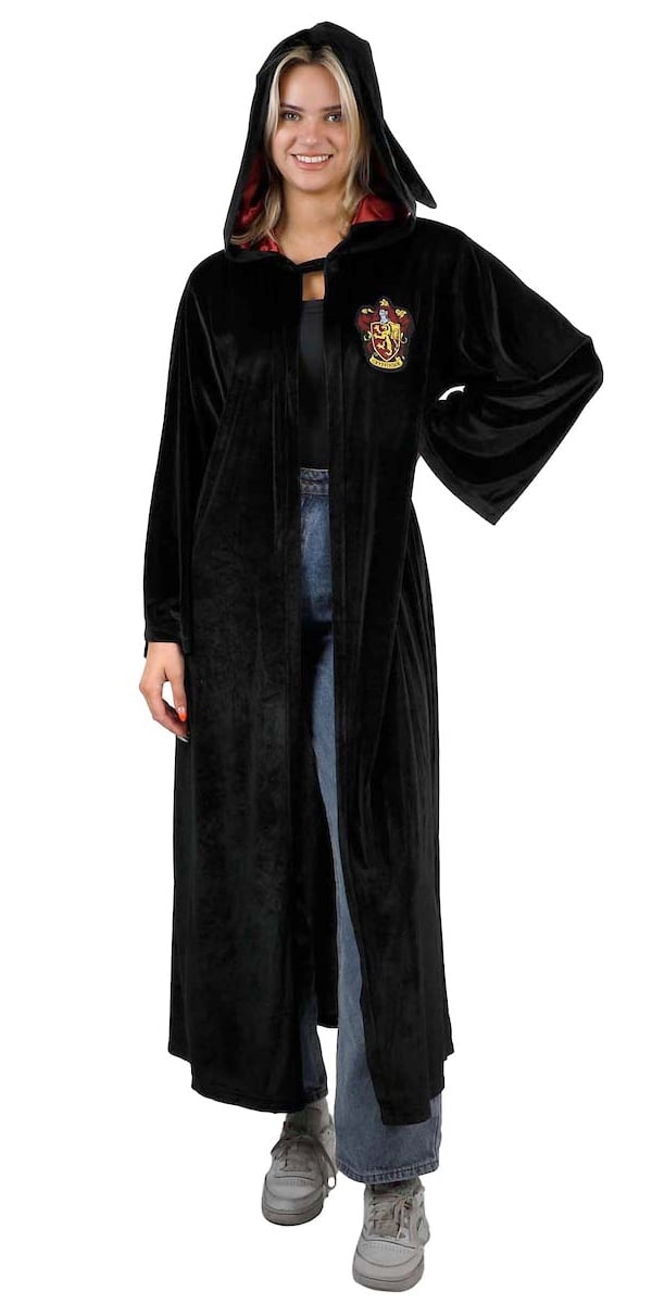  SUIT YOURSELF Slytherin Robe Halloween Costume Accessory for  Kids, Harry Potter, Large/Extra Large, Includes Crest, Hood : Clothing,  Shoes & Jewelry