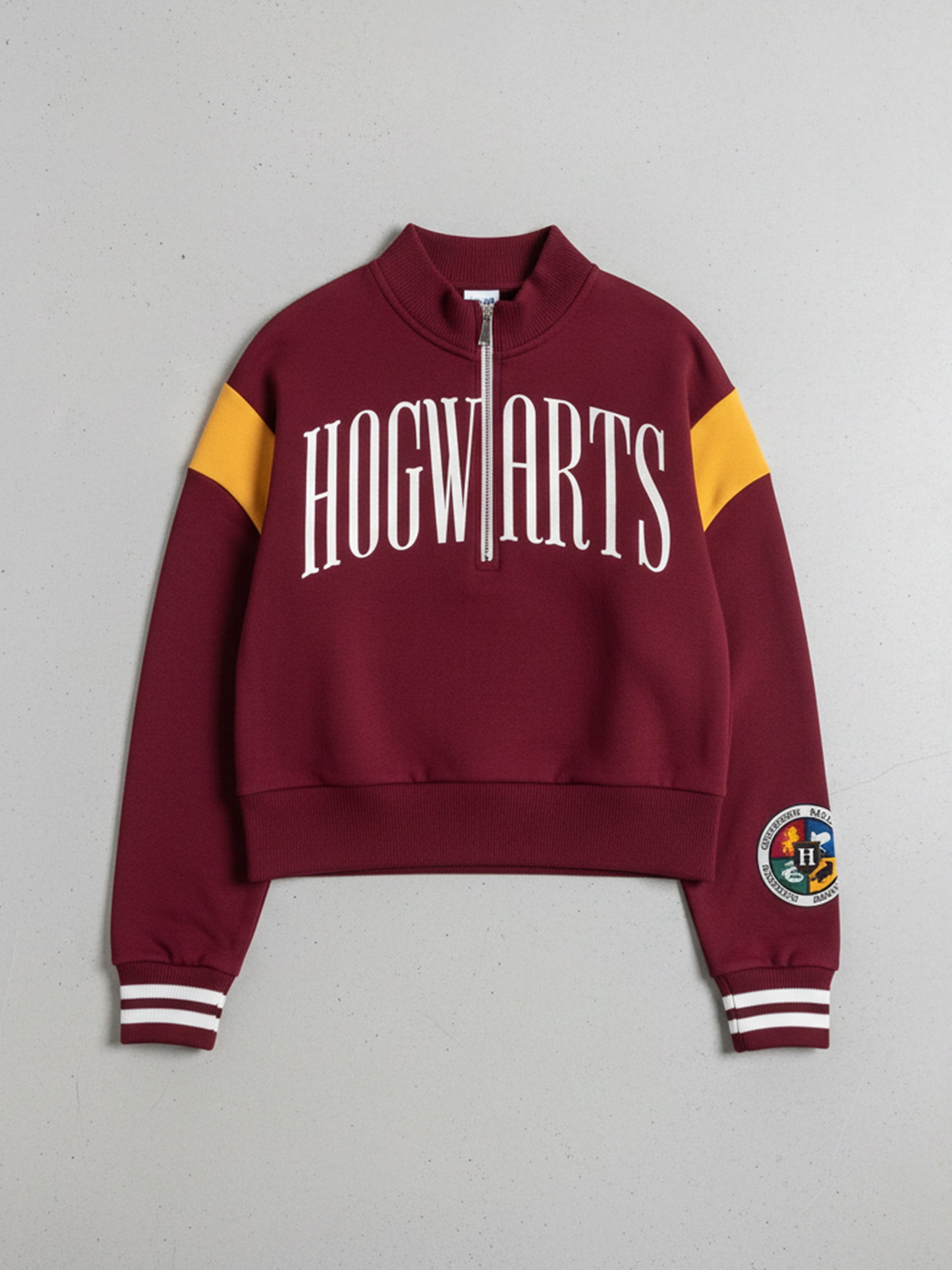 Harry Potter, Women's & Young Women's Graphic Quarter Zip Sweatshirt, Sizes XXS-2XL