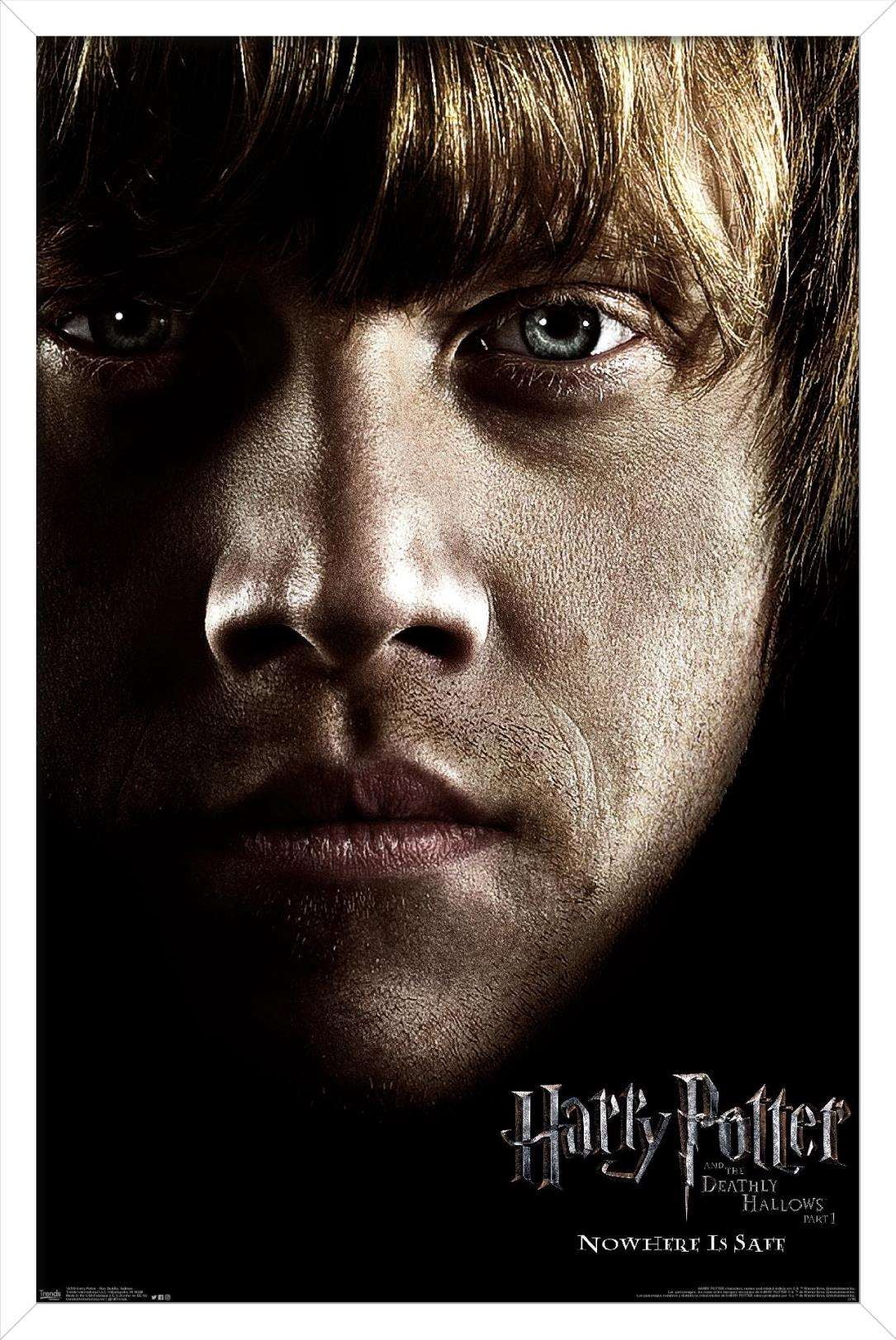 Harry Potter and the Deathly Hallows: Part 1 - Ron One Sheet Wall Poster, 14.725" x 22.375", Framed