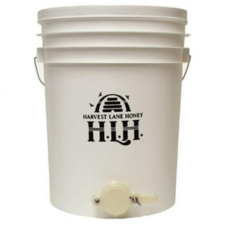 Little Giant Bktfdr2 Protective Plastic Honey Bee Feeding Bucket