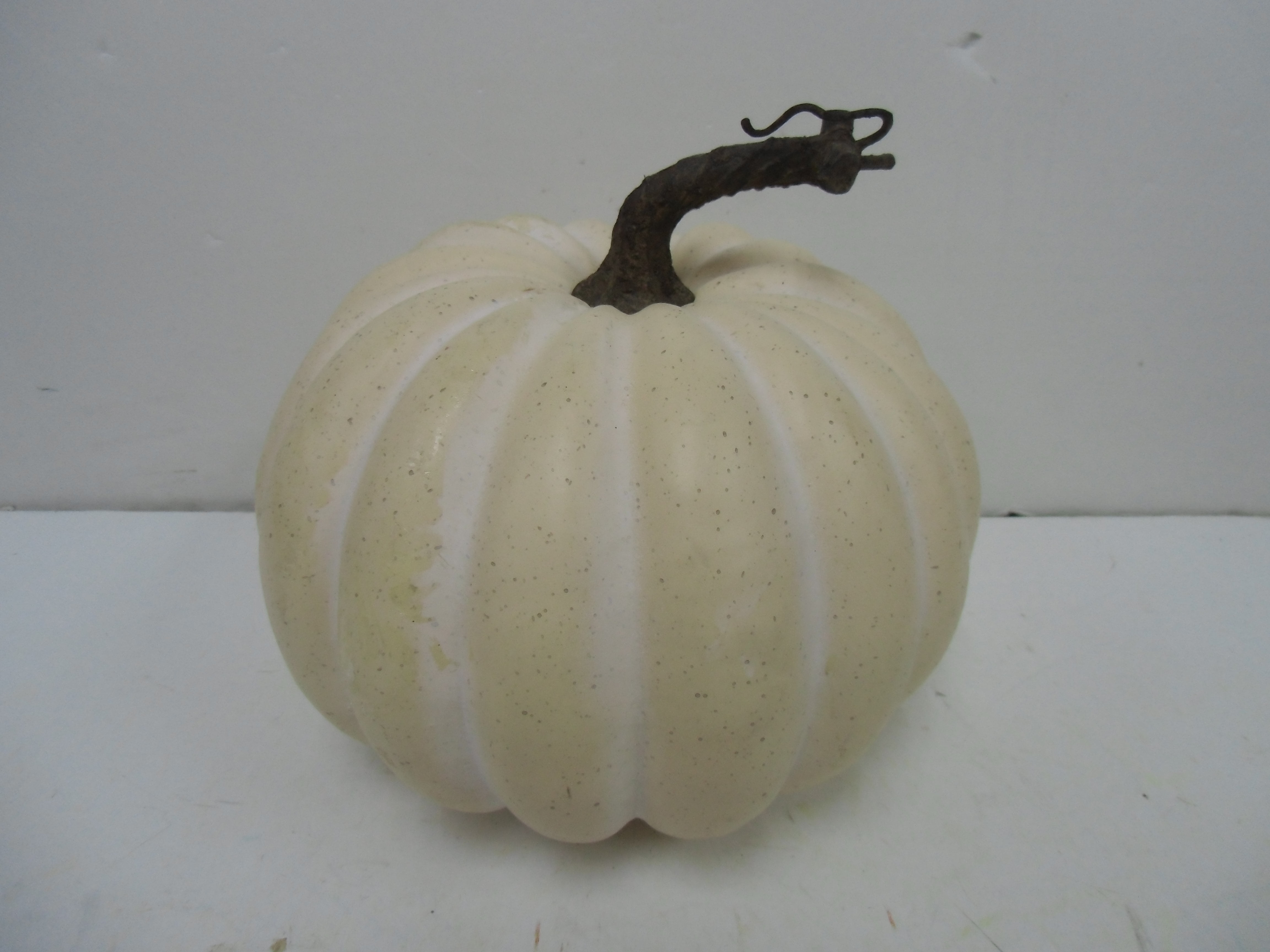 VHC BRANDS Wheat Plaid Golden Tan Soft White Harvest Pumpkin 18 in