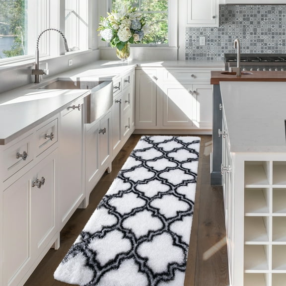 Hasoo Geometric Quatrefoil Area Rug, White/Black, 2' x 6' Rectangle