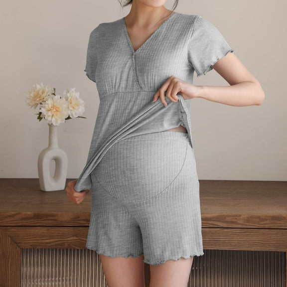 Hauaitttt Women Pajama Sets Soft Comfortable Nursing Sleepwear Maternity Pajama Set for Breastfeeding Moms Postpartum Loungewear with Built In Bra Christmas Pajamas for Women plus Size Snowflake