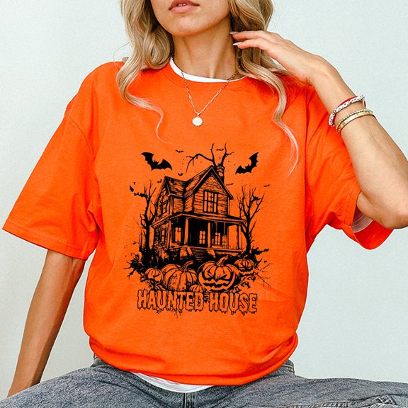 Haunted House Pumpkins And Bats - Short Sleeve Tee